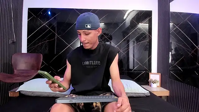 Camilo Contreras online show from 06/24/26, 07:57