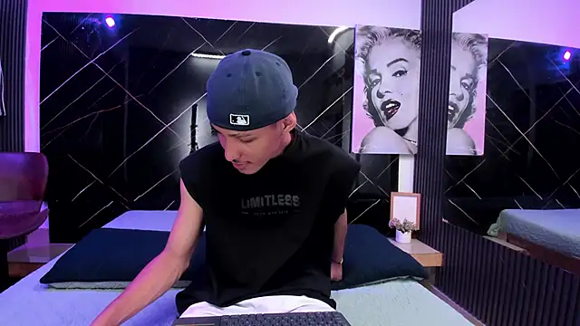 Camilo Contreras online show from 06/26/26, 07:51