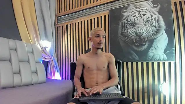 Camilo Contreras online show from 07/22/26, 07:49