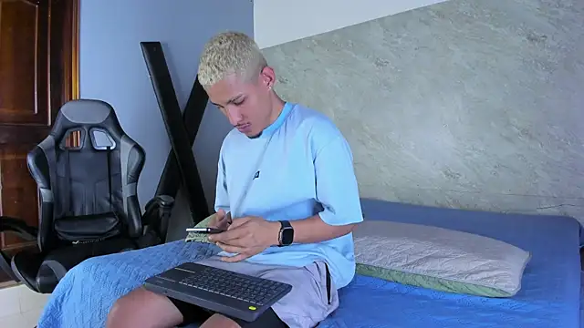 Camilo Contreras online show from 07/26/26, 03:36