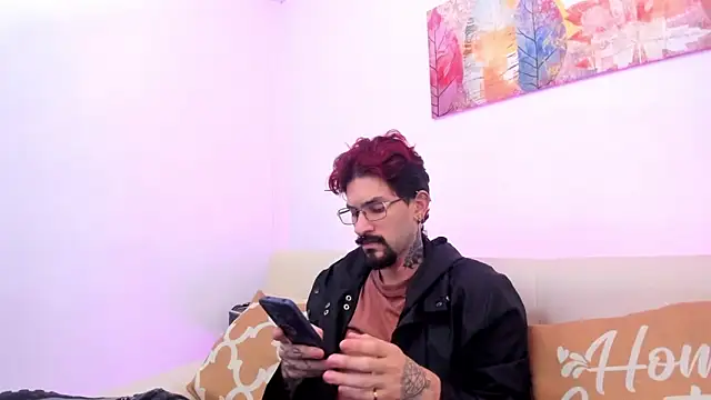 Snapshot of Jonathan_Soto chatting on 06/07/26, 03:54 Jonathan Soto online show from 06/07/26, 03:54