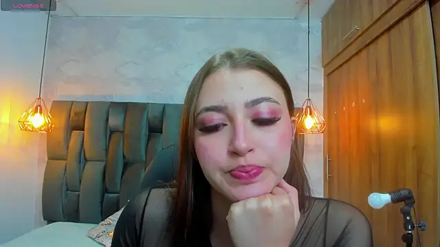 Snapshot of Miel_ferrer chatting on 05/31/26, 01:29 Miel ferrer online show from 05/31/26, 01:29