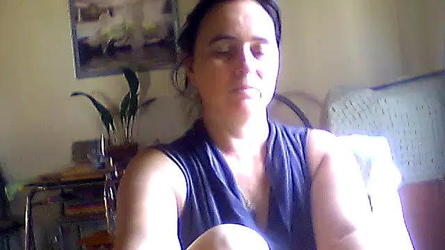 Snapshot of AniaCool77 chatting on 08/05/26, 06:27 AniaCool77 online show from 08/05/26, 06:27