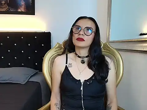 Snapshot of Afroditta_Rosse chatting on 05/30/26, 02:58 Afroditta Rosse online show from 05/30/26, 02:58