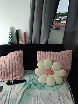 zoe burton online show from 07/23/26, 11:02