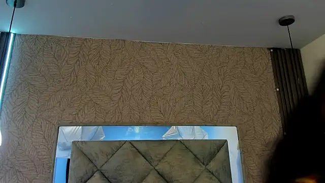 LilithDesire  online show from 06/17/26, 03:57