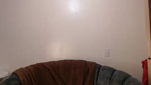 Snapshot of -AmelieH chatting on 06/11/26, 11:14 -AmelieH online show from 06/11/26, 11:14