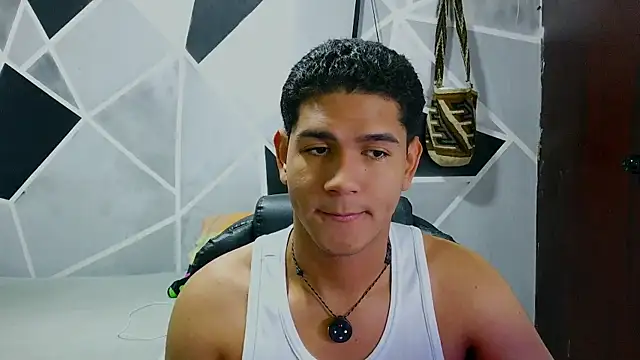 Snapshot of _juanacock_ chatting on 06/25/26, 12:42 juanacock online show from 06/25/26, 12:42