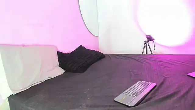 Teenssweet18 online show from 07/17/26, 03:24