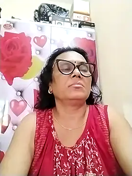 Snapshot of sampachatterjee234 chatting on 07/14/26, 10:32 sampachatterjee234 online show from 07/14/26, 10:32