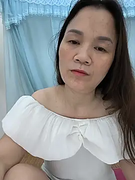 Lye lovely online show from 07/08/26, 09:14