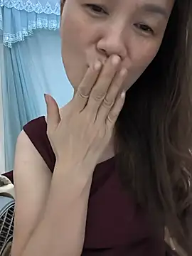 Lye lovely online show from 07/12/26, 11:23