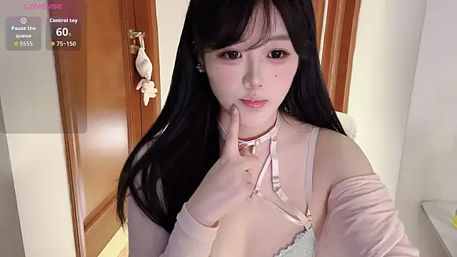 April UU online show from 07/13/26, 12:41