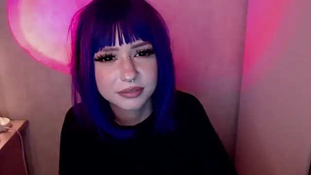 YunaLeaf online show from 08/06/26, 07:38