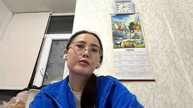 VickieTrudo online show from 06/02/26, 09:39