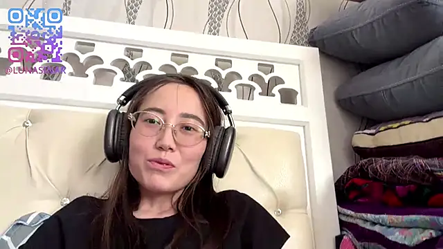 VickieTrudo online show from 06/13/26, 05:05