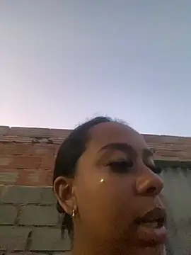 jhenannyy online show from 07/08/26, 09:14