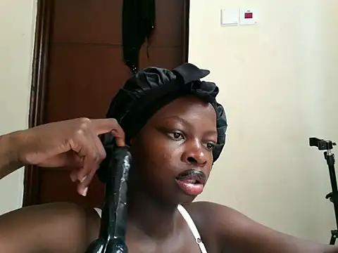 Snapshot of slim_sexy1 chatting on 06/09/26, 09:21 slim sexy1 online show from 06/09/26, 09:21