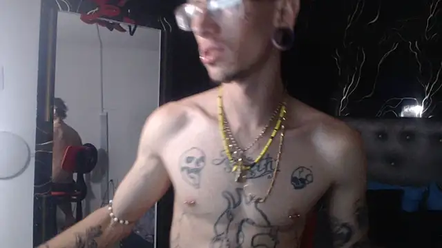 Snapshot of Ryan_Owenss chatting on 06/05/26, 03:13 Ryan Owenss online show from 06/05/26, 03:13