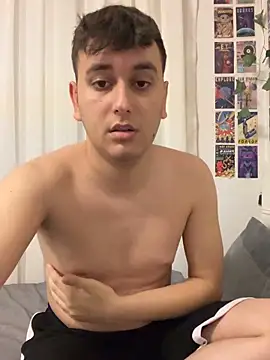 imjustaboyy1 online show from 05/31/26, 06:09