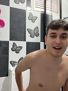 imjustaboyy1 online show from 06/05/26, 04:56