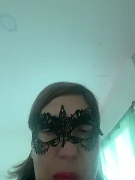 lulupiecitosamor online show from 06/03/26, 12:30
