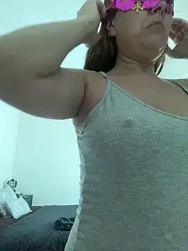 lulupiecitosamor online show from 06/09/26, 12:28