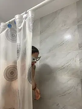 lulupiecitosamor online show from 07/11/26, 02:42