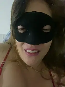 lulupiecitosamor online show from 07/26/26, 10:22