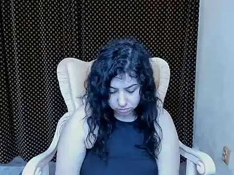 BustyLola69 online show from 06/14/26, 07:38