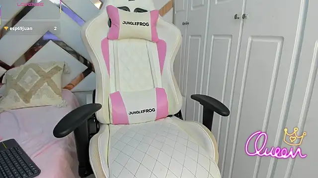 KaylaDavies online show from 07/28/26, 04:39