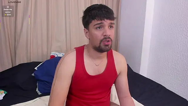 Snapshot of max_ed chatting on 06/12/26, 04:55 max ed online show from 06/12/26, 04:55