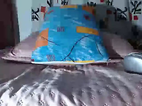 Snapshot of Estefanycute chatting on 06/11/26, 02:53 Estefanycute online show from 06/11/26, 02:53