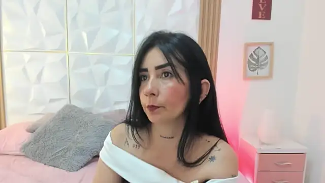 Anniee 333 online show from 07/28/26, 01:32