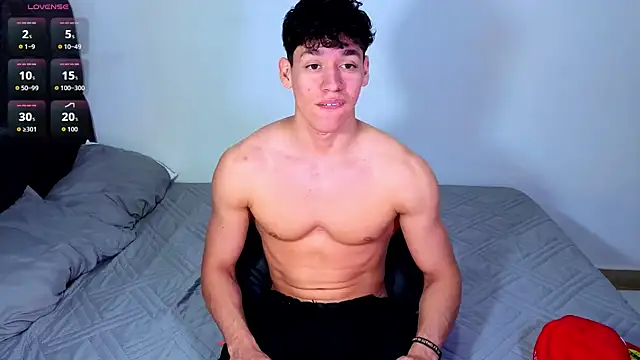 Luke Muscle online show from 07/18/26, 12:59