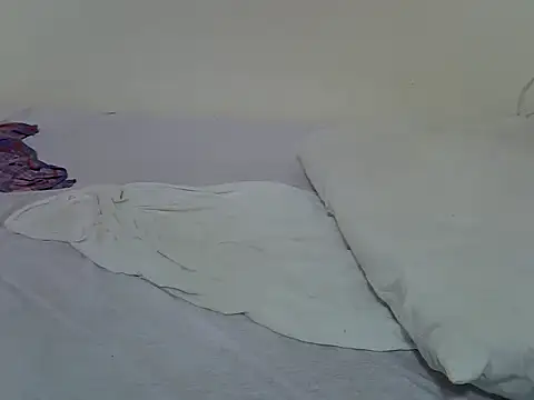 creamypetite online show from 06/13/26, 09:57