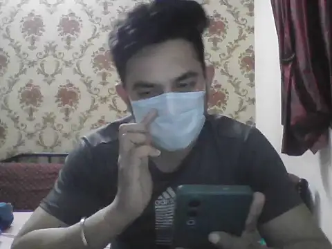 Snapshot of Nivan_7251_1 chatting on 05/31/26, 06:42 Nivan 7251 1 online show from 05/31/26, 06:42