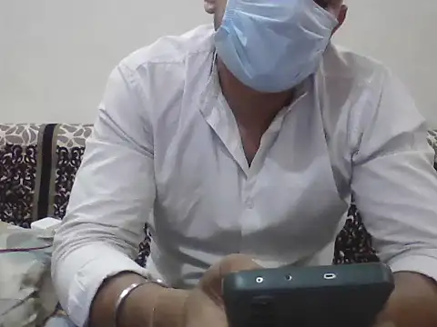 Snapshot of Nivan_7251_1 chatting on 06/13/26, 12:14 Nivan 7251 1 online show from 06/13/26, 12:14