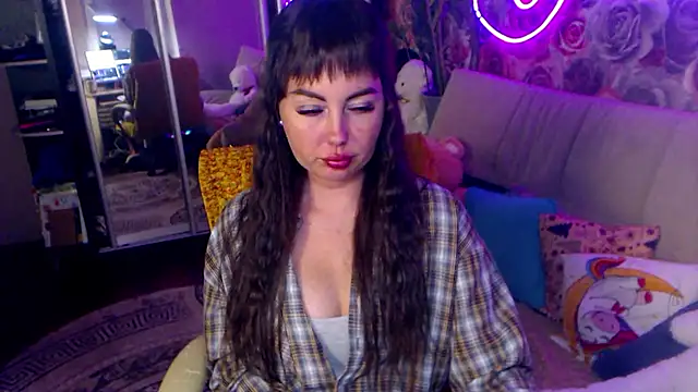 NinaTender22 online show from 06/18/26, 07:18