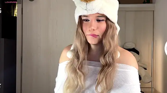 goldenangel 4u online show from 07/02/26, 04:07