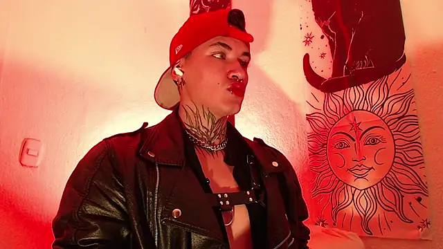 AlecBanne  online show from 06/08/26, 11:27