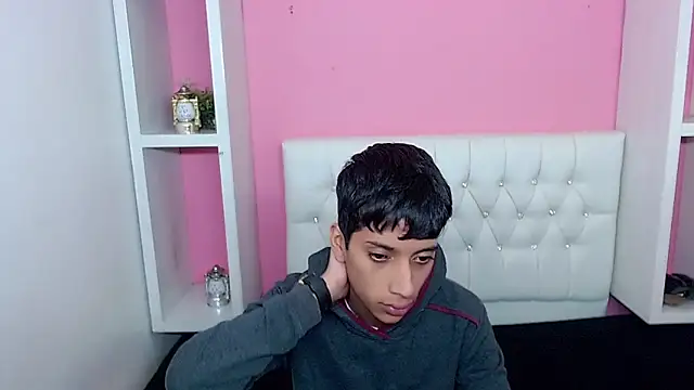 Snapshot of jl_brayan12 chatting on 06/09/26, 05:41 jl brayan12 online show from 06/09/26, 05:41