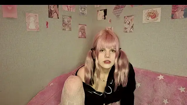 VelvetAlice online show from 06/17/26, 09:05