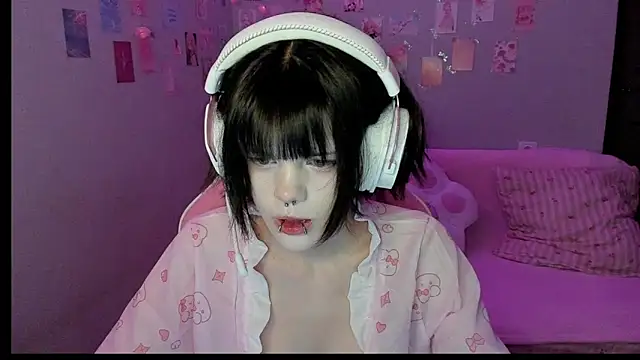 VelvetAlice online show from 07/23/26, 08:18
