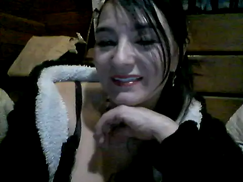 Snapshot of Anlly_garcia002 chatting on 06/09/26, 06:47 Anlly garcia002 online show from 06/09/26, 06:47