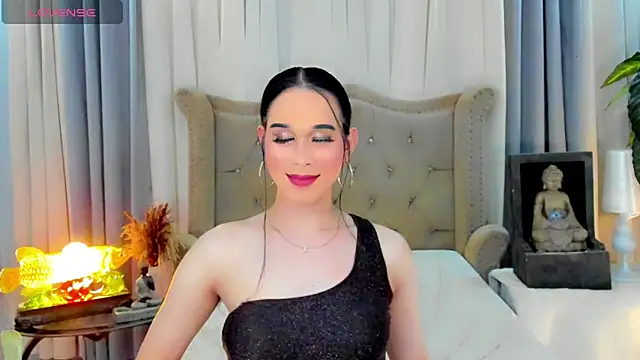 LexiLoreOnTop online show from 06/04/26, 02:45