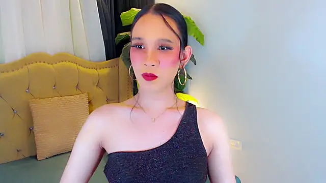 LexiLoreOnTop online show from 06/12/26, 04:22