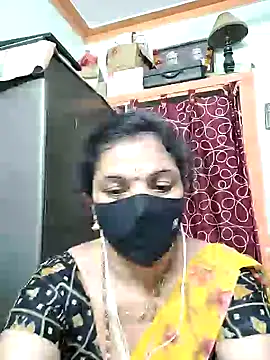 Snapshot of Leela_555 chatting on 06/06/26, 05:39 Leela 555 online show from 06/06/26, 05:39