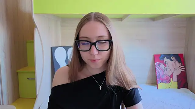 Snapshot of _kitti_meow_ chatting on 06/05/26, 06:42 kitti meow online show from 06/05/26, 06:42