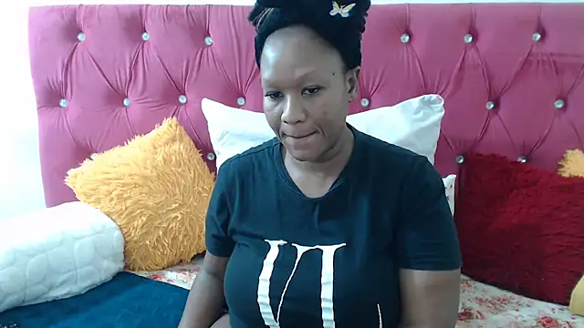 PEACHESX25x online show from 07/26/26, 01:40